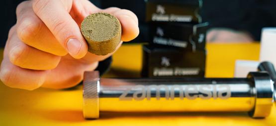 Come Usare Una Pressa Per Polline Per Fare Panetti Di Hashish